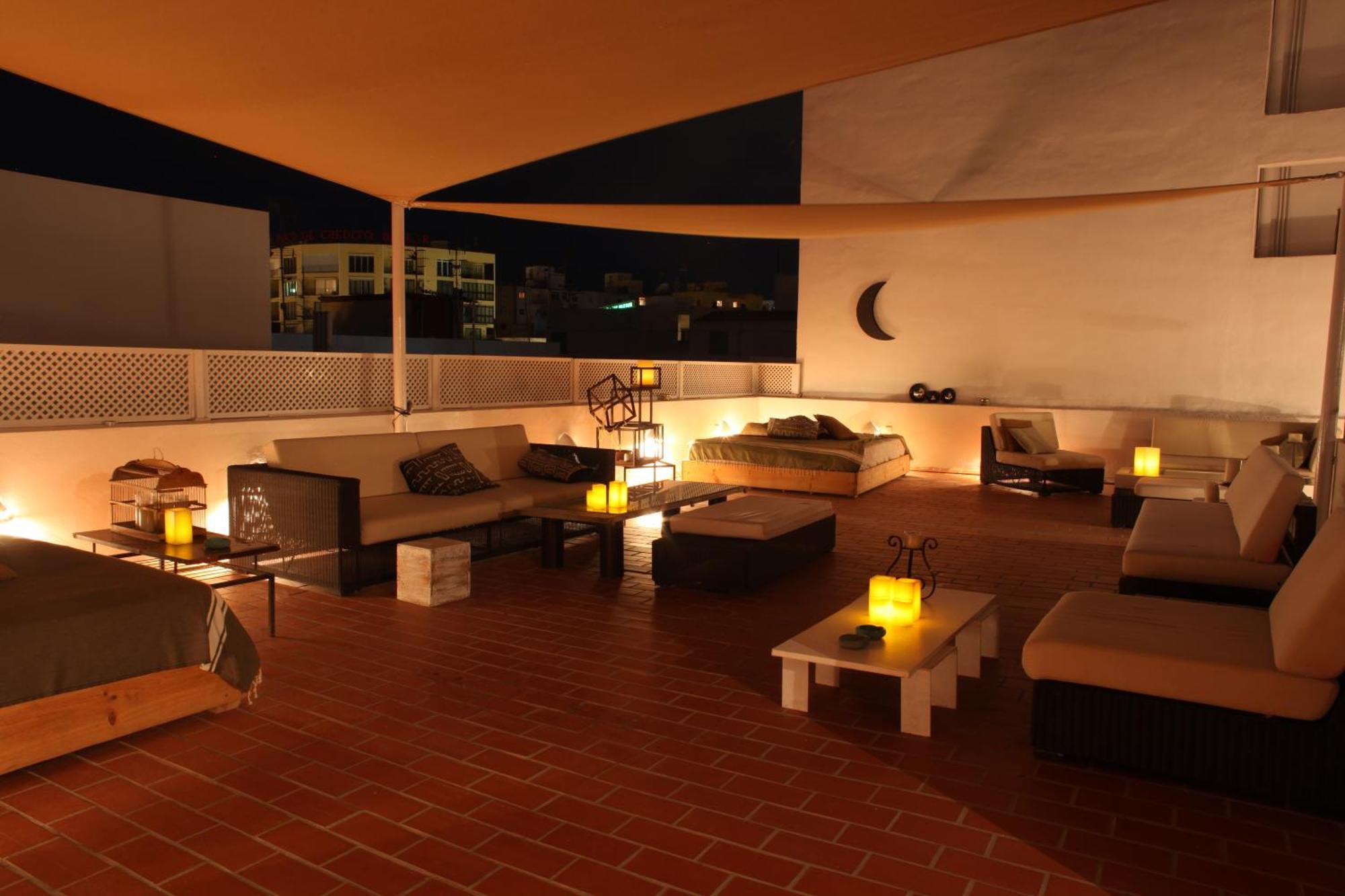 Juanita Hostal Ibiza Town Exterior photo
