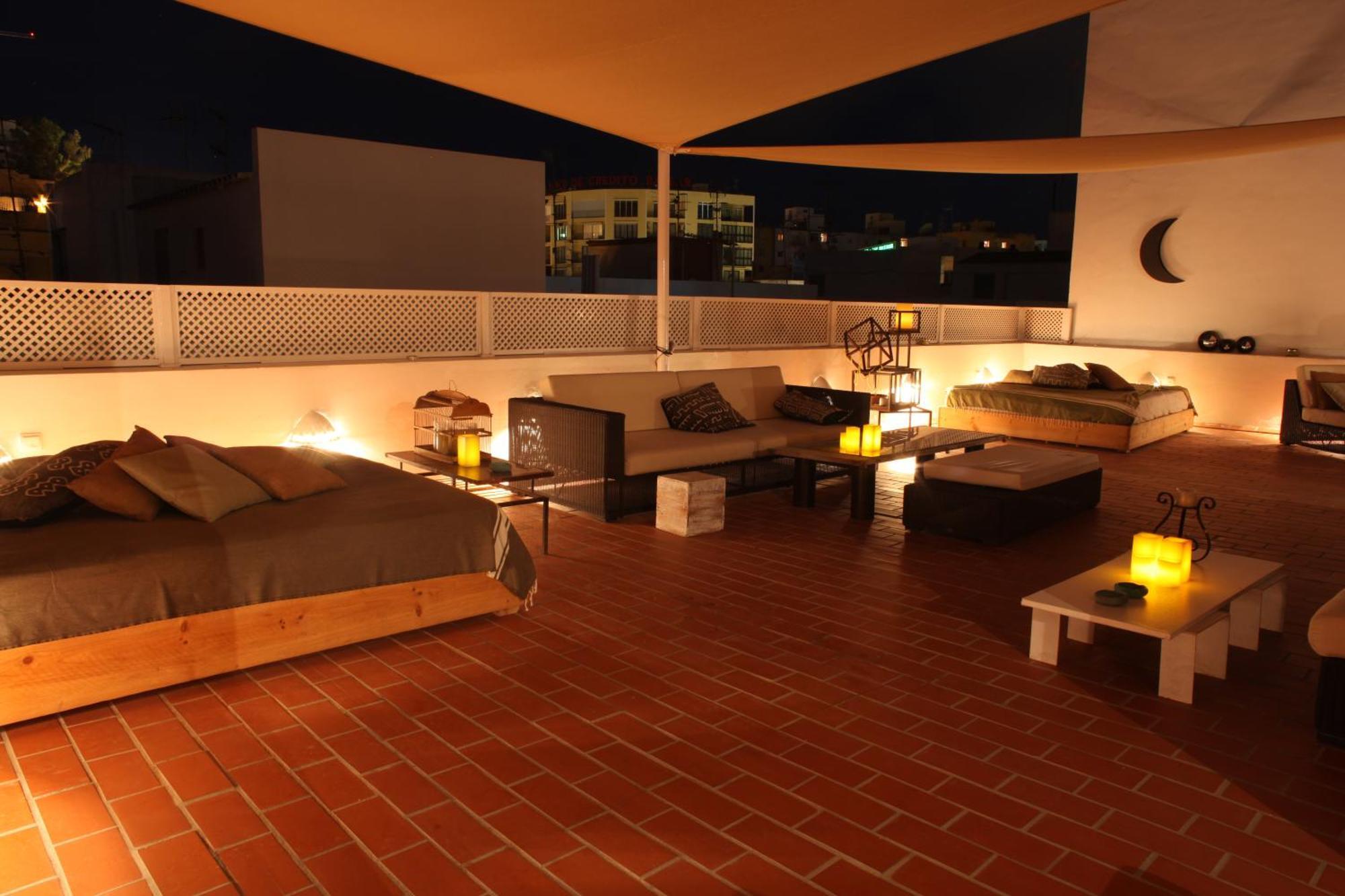 Juanita Hostal Ibiza Town Exterior photo