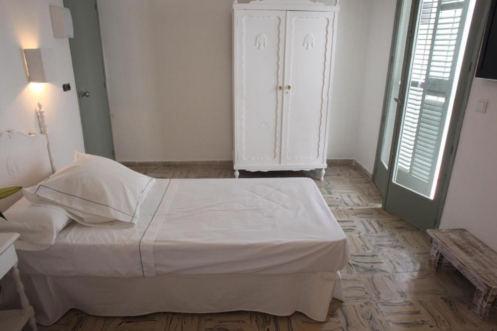 Juanita Hostal Ibiza Town Room photo